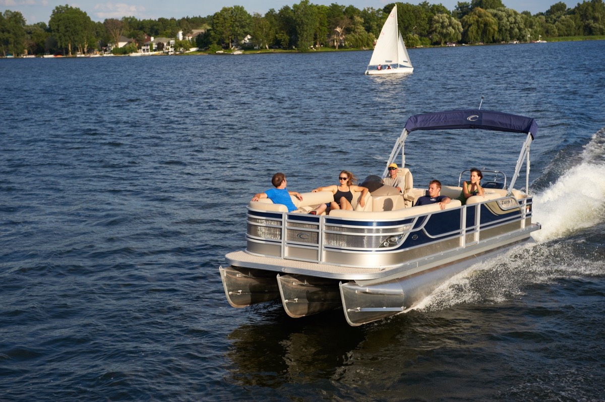 Harbor 18 pontoon boat